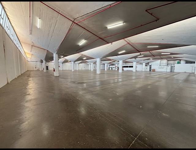 3,452M² WAREHOUSE TO LET IN EPPING INDUSTRIAL
